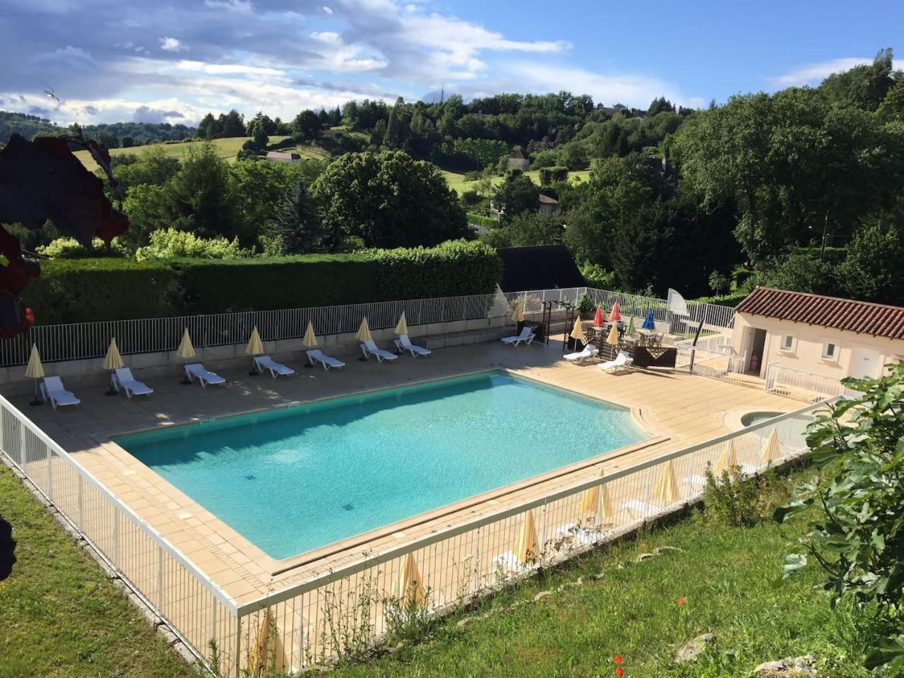 Le N5 Des Hauts De Sarlat Apt Duplex Clim, Piscine, Parking Екстериор снимка